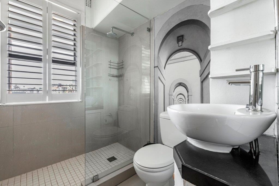 0 Bedroom Property for Sale in Sea Point Western Cape